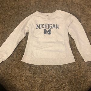VTG reverse weave womens Michigan sweatshirt MED‎